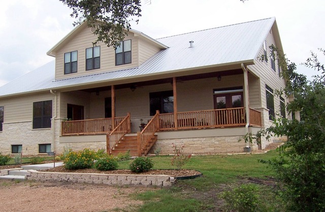 Eagles Nest Lodge-5 miles from Round Top