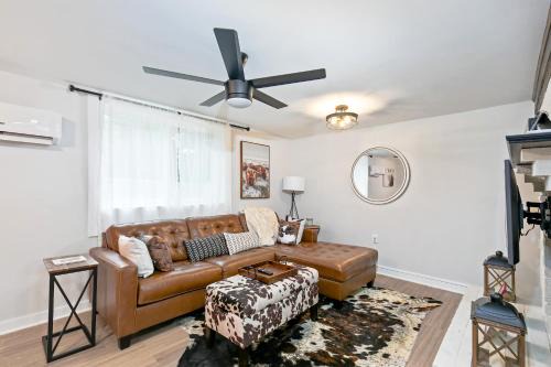 East Nashville Nook Best of Both Worlds