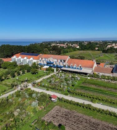 Eco-Domaine La Fontaine - HOTEL-SPA - Plage de la Fontaine aux Bretons