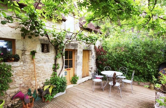 Eco-renovated barn in the heart of nature