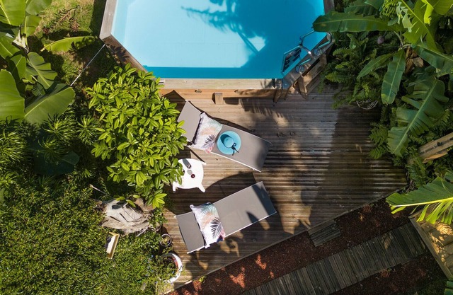 Ecrin de Daisy, joli bungalow avec piscine