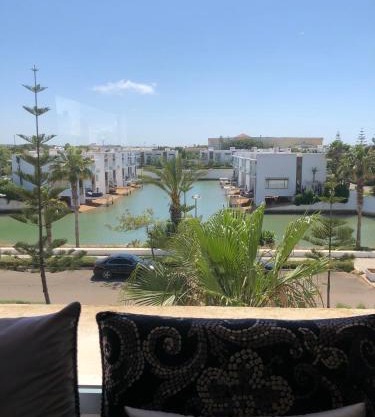 Eden Island Apartment with a View