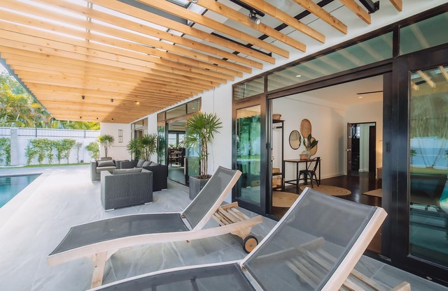 Eden Villa, A Tropical Paradise Pool Villa
