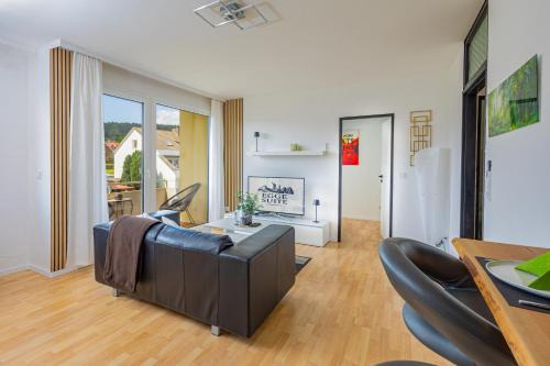 Egge Suite - Zentral in Kurklinik&Parknähe, Küche, Balkon, Badewanne, Smart TV, Arbeitsplatz, 1-3P