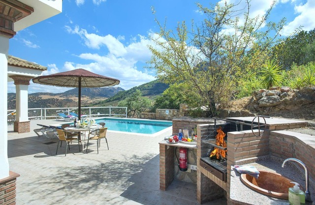 El Tajaral - Two Bedroom Villa, Sleeps 4