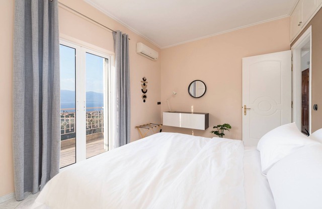 Elaia Retreat by Greece Apartments