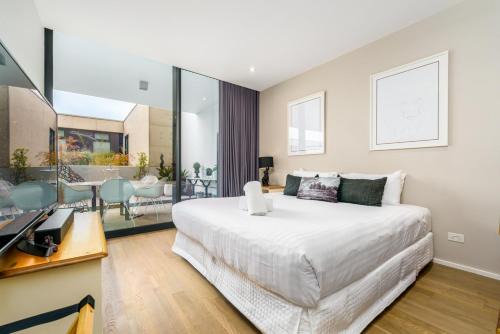 Elegant Apartment in Kingston Foreshore - Hosted by Canstay