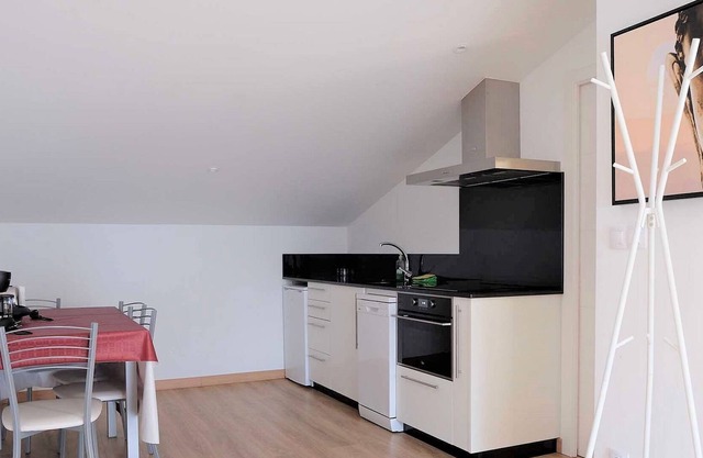 Elegant Apartment in Ourense in the City Center