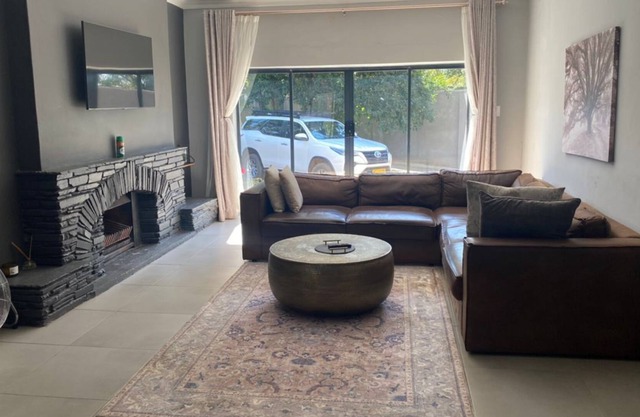 Elegant four bedroom Villa with a pool. - 2038