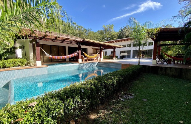 Elegant, tropical villas with pool and great views, minutes from Playa Carrillo