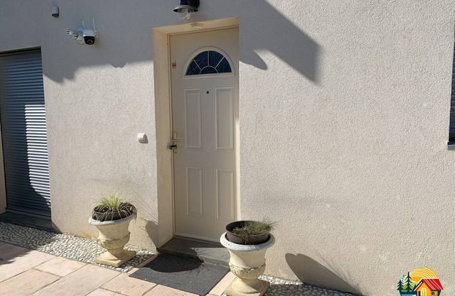 Elegant Villa close to Geneva city center- 4 bedrooms - full kitchen - free park