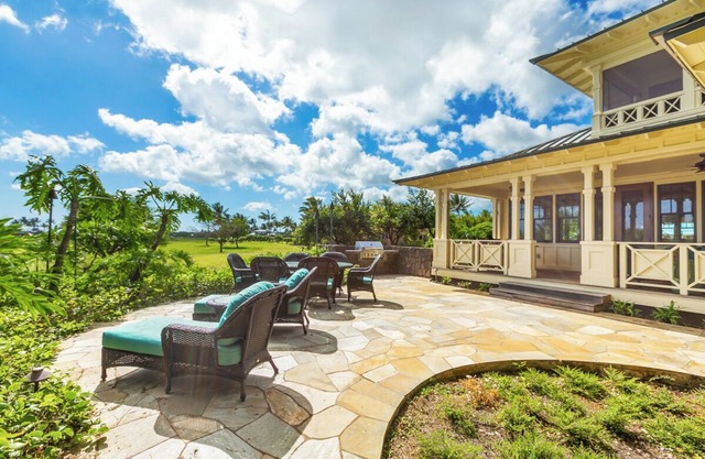Elevated Island Elegance in Kukui'ula - A Refined Retreat in Poipu
