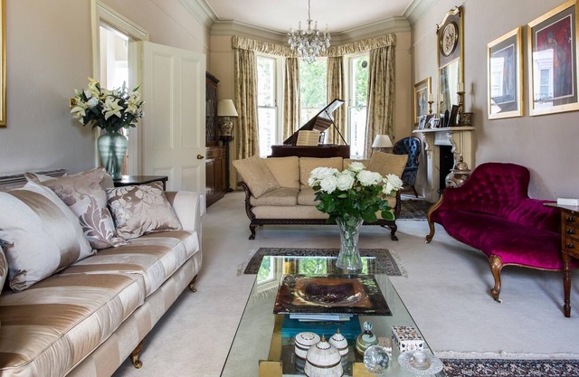 Elgin Crescent VIII by onefinestay