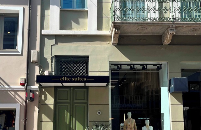 Elite Patras Suites