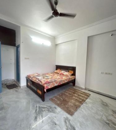 Elite Urban Stay- Near to KIMS & Apollo Hospitals