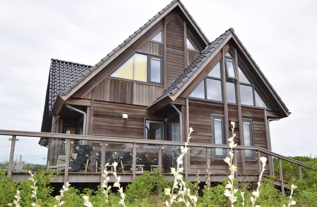 Elite Villa in Vlieland with Private Terrace