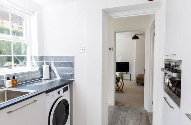 Elizabeth House Flat 6