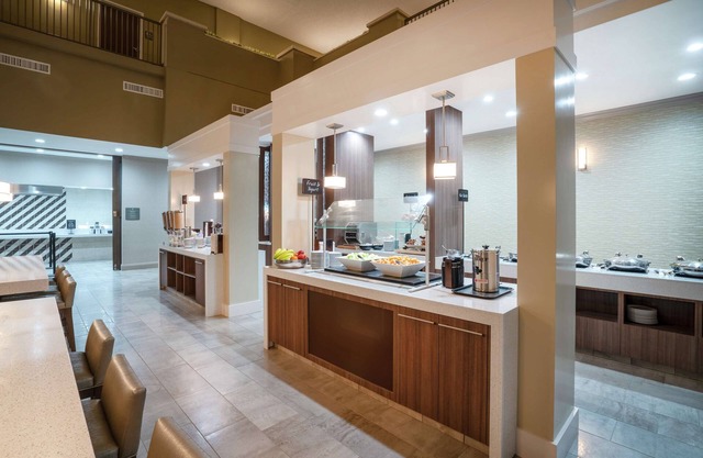 Embassy Suites by Hilton Nashville at Vanderbilt