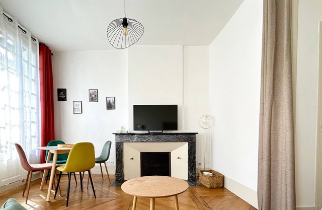 Emma, luxury apartment