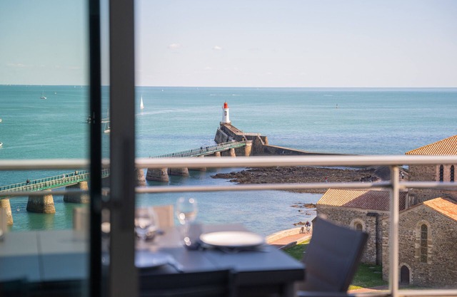 Emplacement Rare avec Vue Mer + Garage fermé