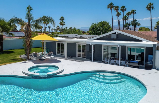 Enchanting Escudero - Luxury Ranch Home!