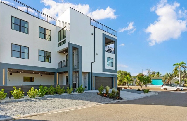 Endless Gulf View Retreat