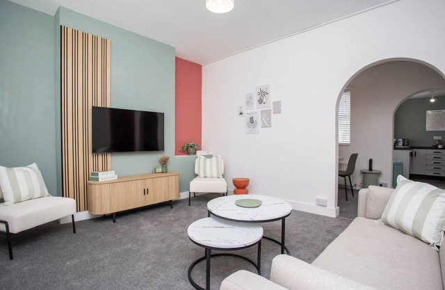 Enjoy a cozy 3-bedroom retreat at Newbiggin-by-the-Sea, just a short walk from the beach