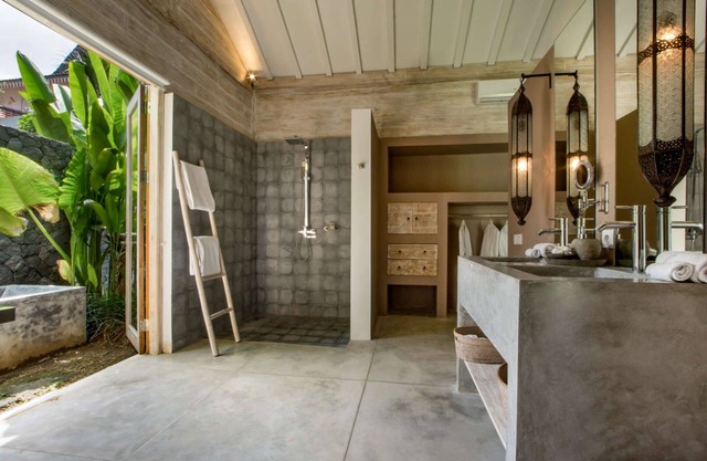 Enjoy a Holiday of a Lifetime Renting Your Own 5 Star Private Villa at the Best Rate in Kerobokan
