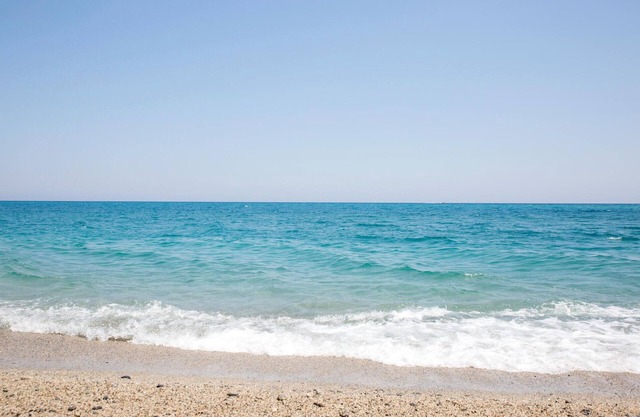 Enjoy a relaxing vacation in this beautiful semi-detached house with sea view.