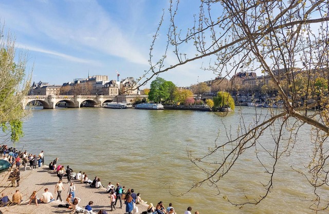 Enjoy a wonderful vacation in this modern vacation apartment.