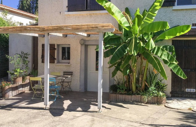 Enjoy an unforgettable vacation in this inviting apartment close to nature!