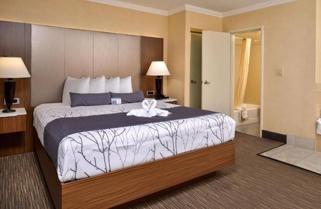 Enjoy Hollywood Charm from a Cozy Room Just Steps from Walk of Fame