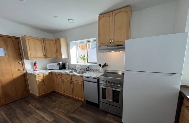 Enjoy the comforts of home, privacy, & half the cost of hotels in Sitka!