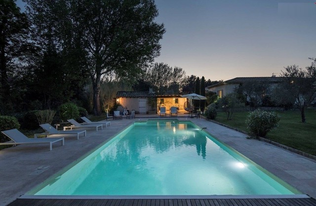 ENJOY THE OLD WORLD CHARM IN OUR LUXURY PROVENCAL RETREAT NEAR ST REMY