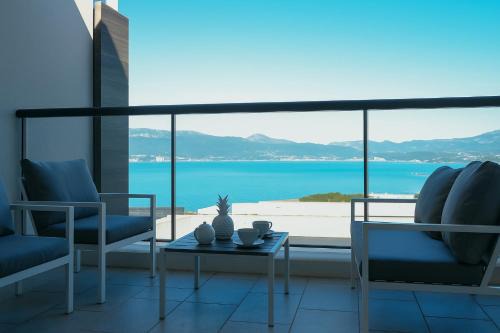 Enola - Sea view Terrace Parking - by TGB