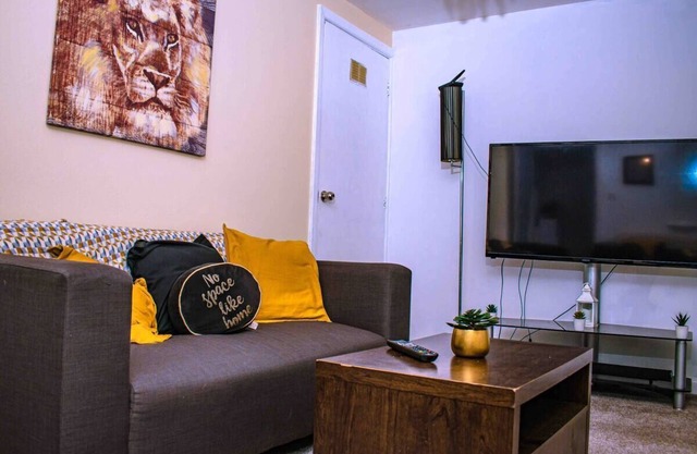 Entire 1-Bed Cozy Apartment in of Sheffield