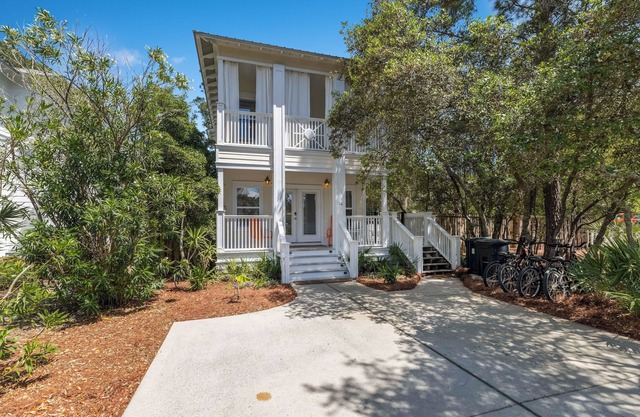 Entire 3BR Home at Seagrove 30A w/Heated Private Pool, Bikes, and Beach Access