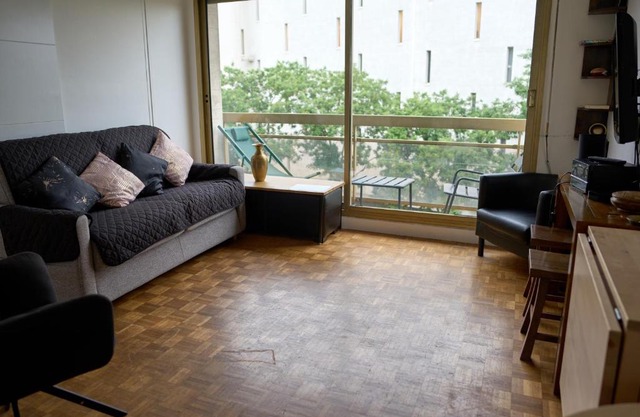 Entiry apartment, Private rooms in Paris