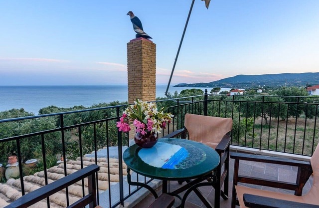 Eros cozy, perfect location, panoramic sea view