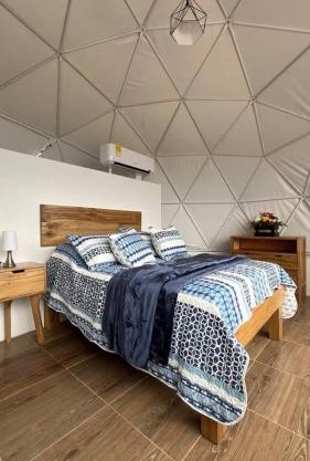 Escapada en Domo con Paisajes Increíbles