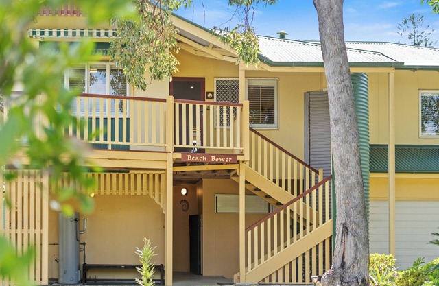 Escape to your own piece of paradise at Point Lookout.