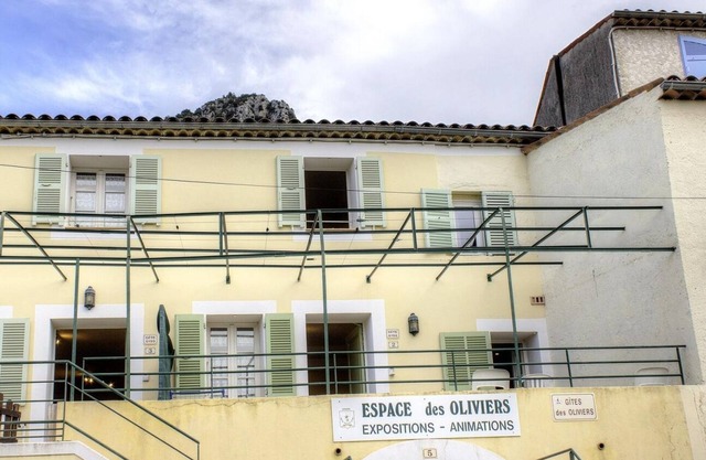 Espace des Oliviers - Gîte n°3