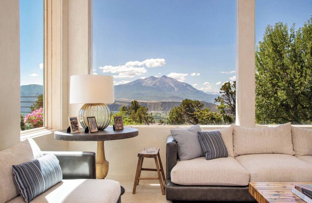 Estate w/3 Spaces, Perfect For Extended Family, Near Aspen, Skiing, Hot Springs