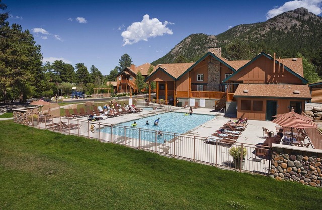 Estes Park is a small town with lots of love!