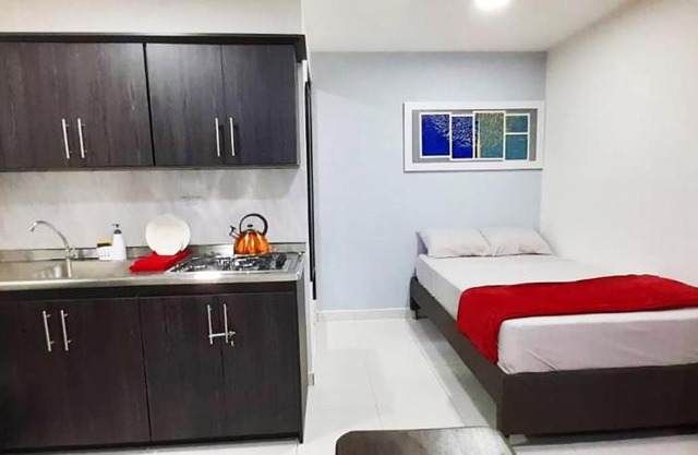 Estudio Vida cerca a laureles