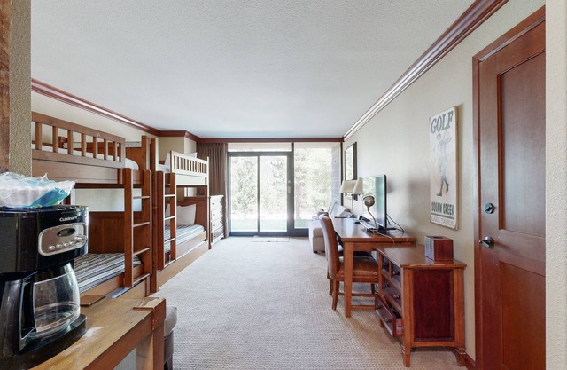 Everline Resort & Spa - ski-in/ski-out studio, pools, ice rink, gym, & tennis
