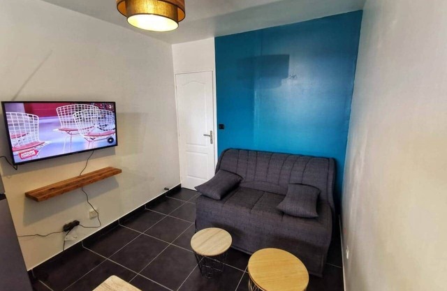 Evian 05, T2 40m2 quiet, terrace, free parking