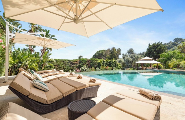 Exceptional property with sea view