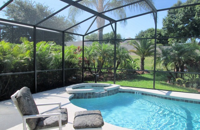 Exceptional Villa Large Private South Facing Pool/Spa Games & Exercise Room