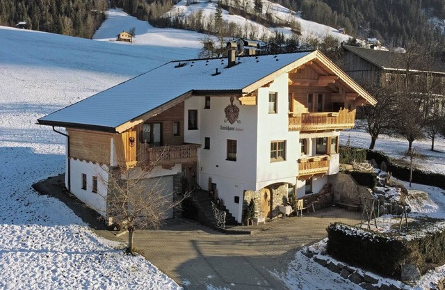 Exclusive apartment with garden and whirlpool